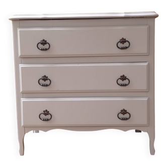Vintage chest of drawers refurbished in gray