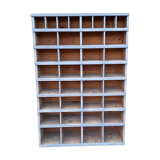 Shelf with lockers