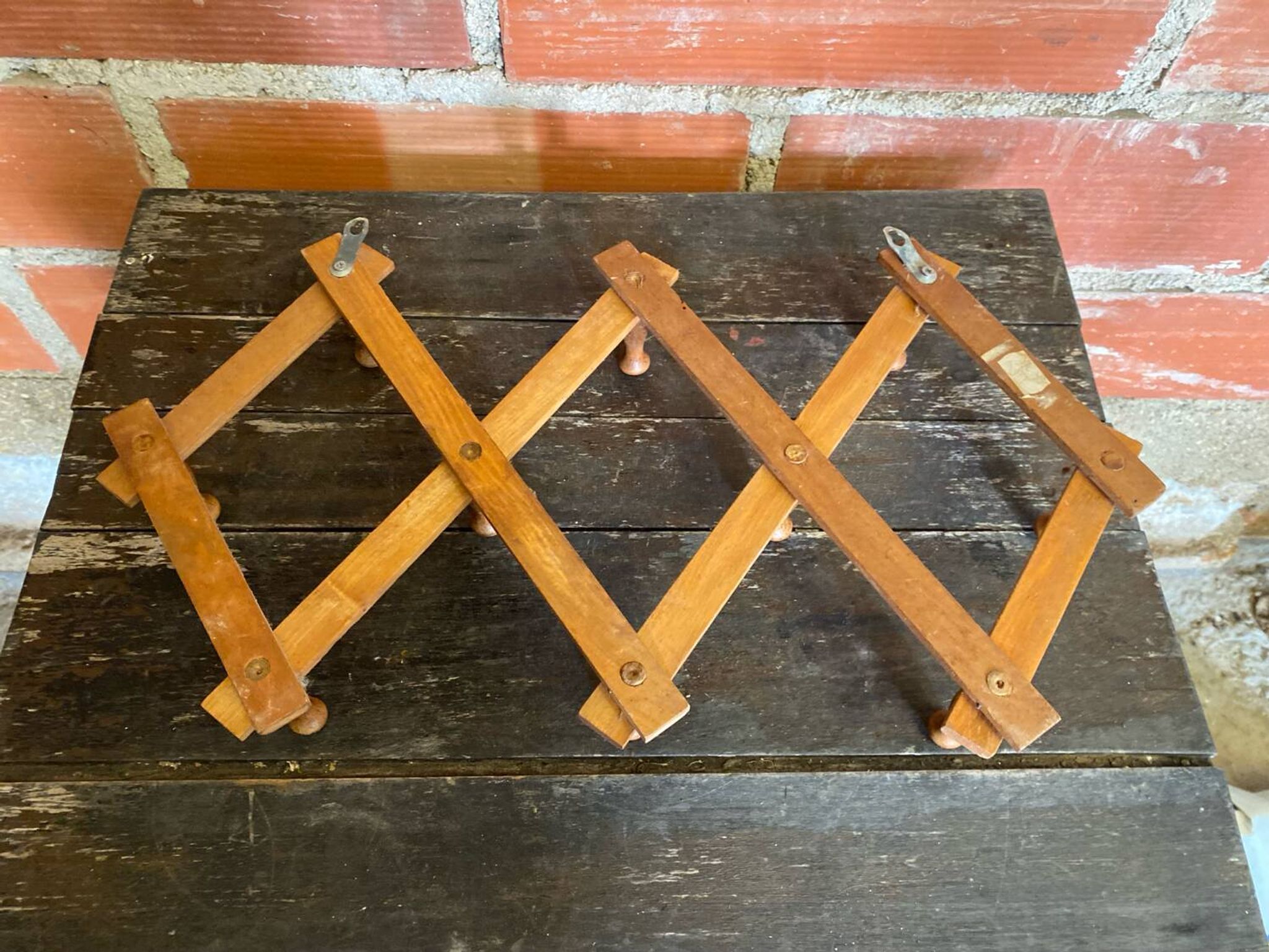 Vintage Wall-Mounted Extendable Coat Rack x10 Wooden Hooks