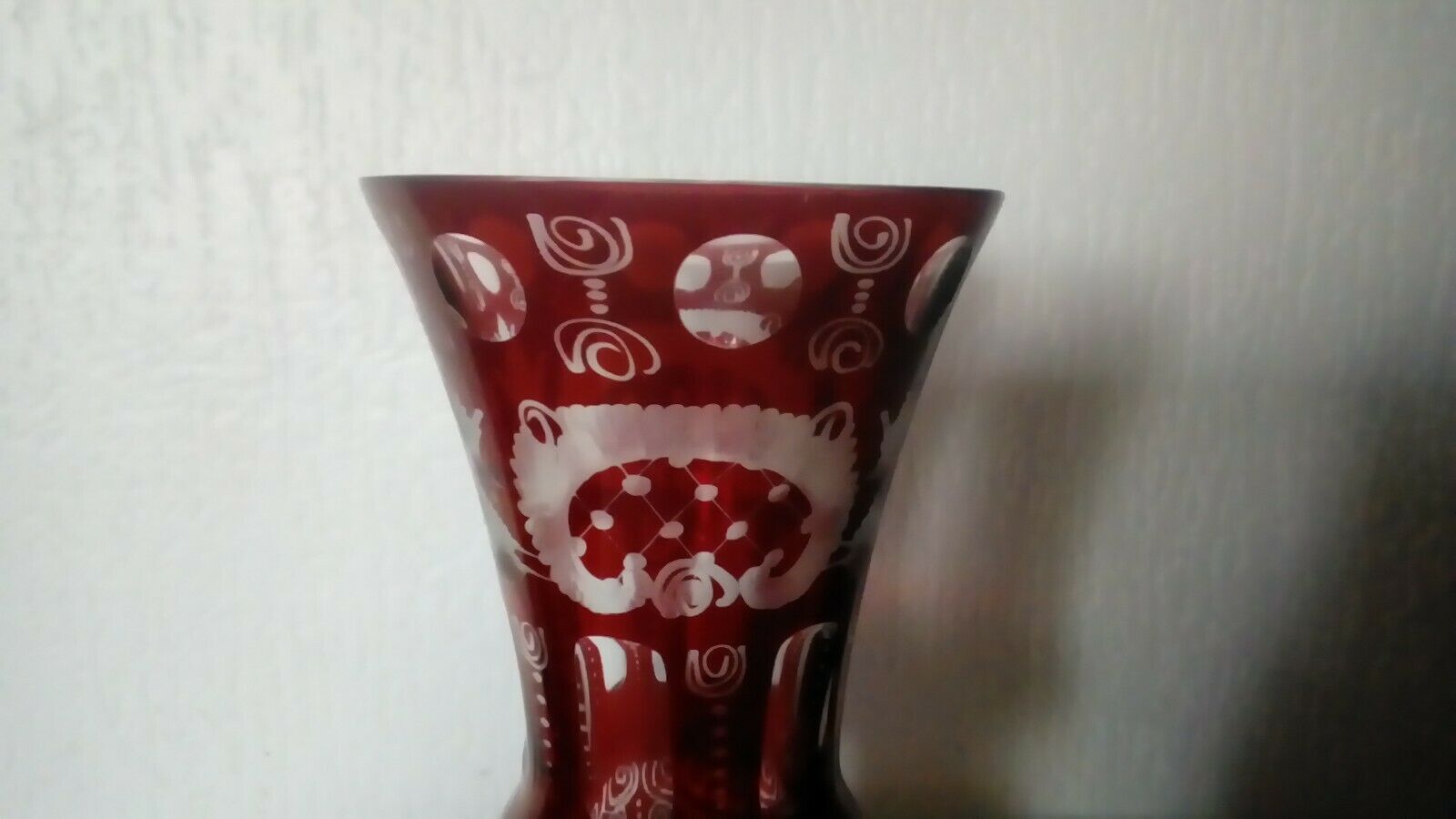 Crystal vase boheme st louis or val saint lambert decor grave