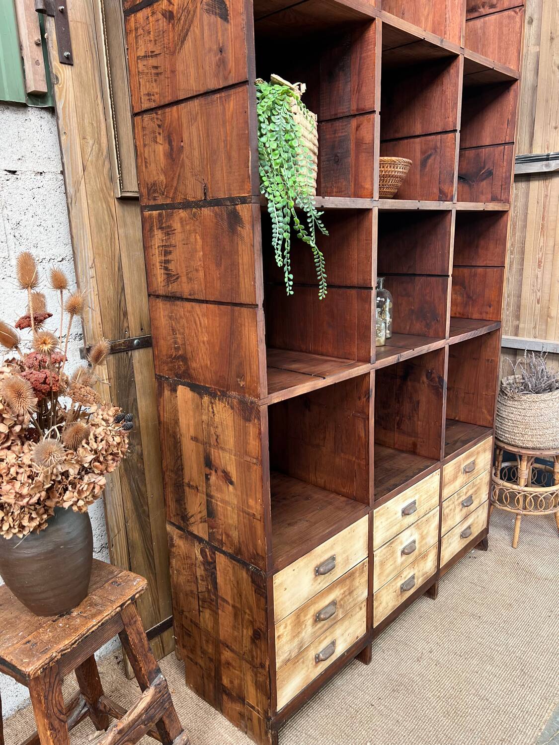 Meuble de métier, meuble de rangement