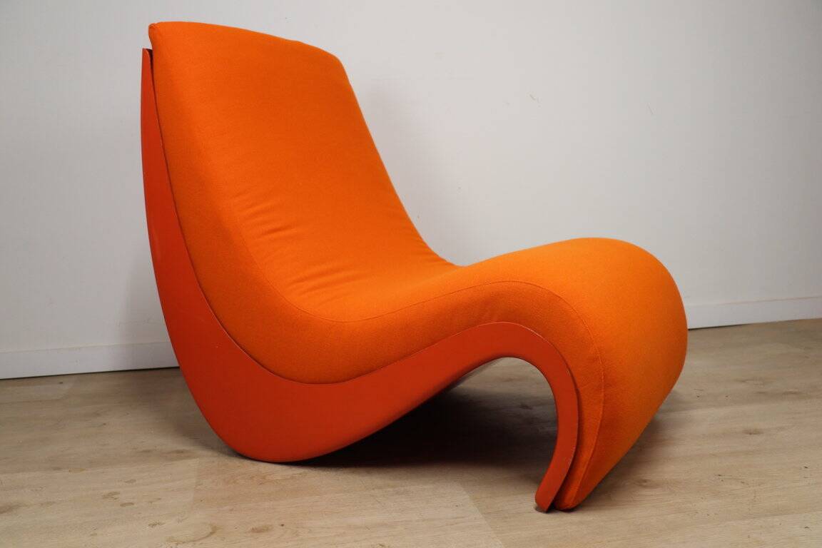 Vintage organic armchair in orange fabric and fiber, 1970