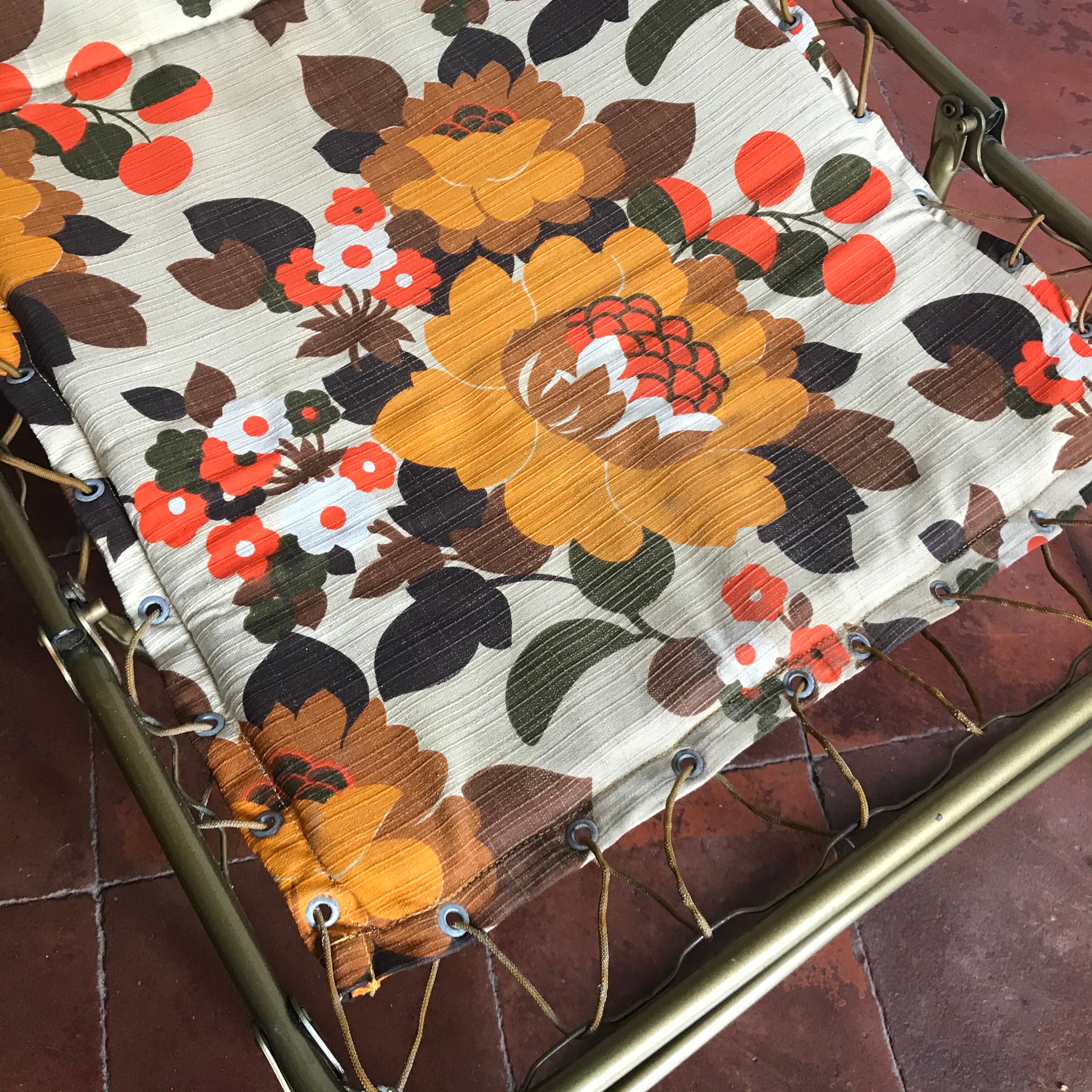 Transat vintage sunbathing