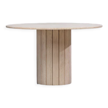 Circular modernist dining table in travertine 1970