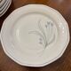 9 assiettes plates Kahlo