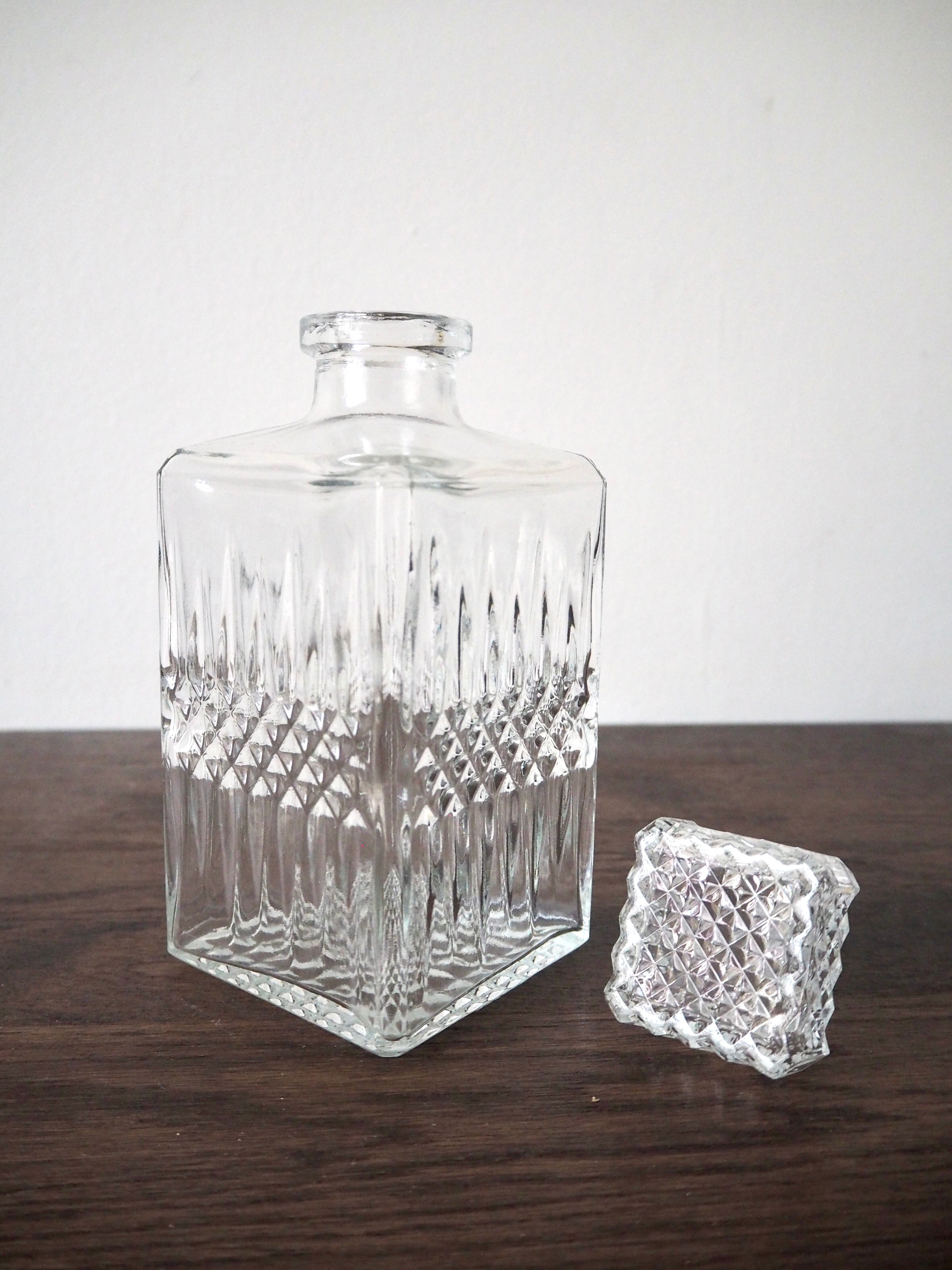 Carafe à whisky en verre taillé