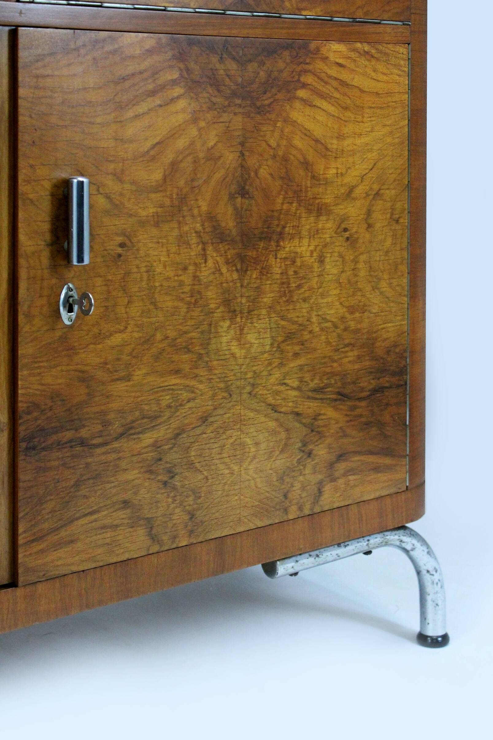 Bauhaus Office Cabinet by Robert Slezak for Slezak, Czechoslovakia, 1930s