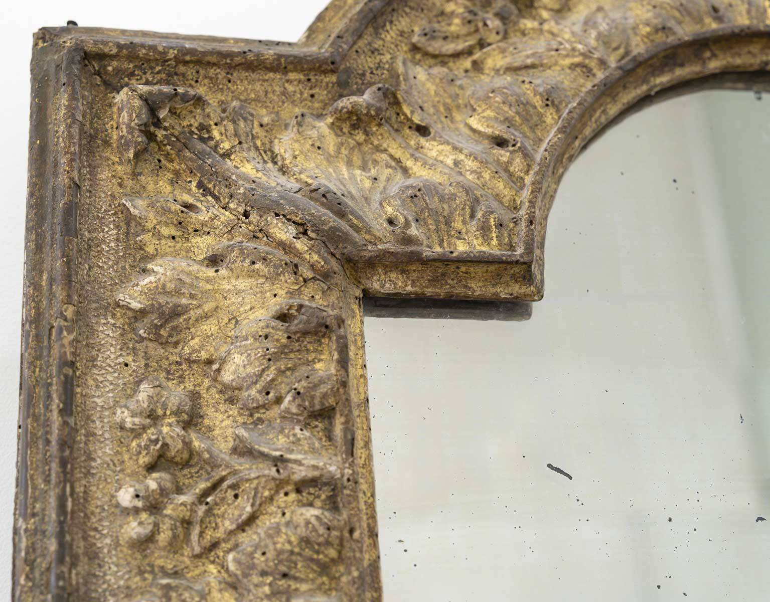 17th century gilded carved wooden frame