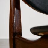 Midcentury Modern Chair by Elliots of Newbury in Black Leather and Teak, 1960s