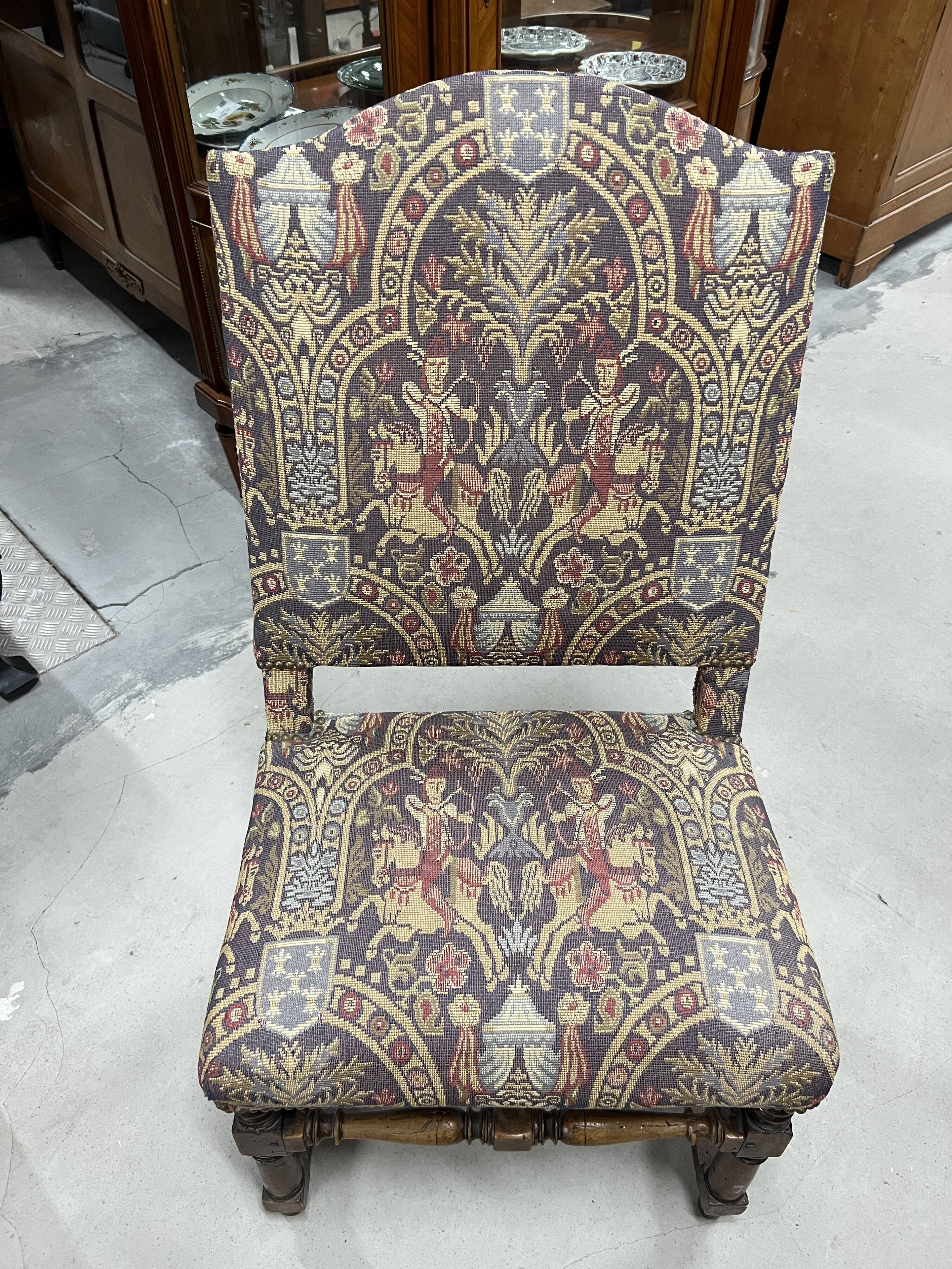 Antique Louis XIII style extra chair