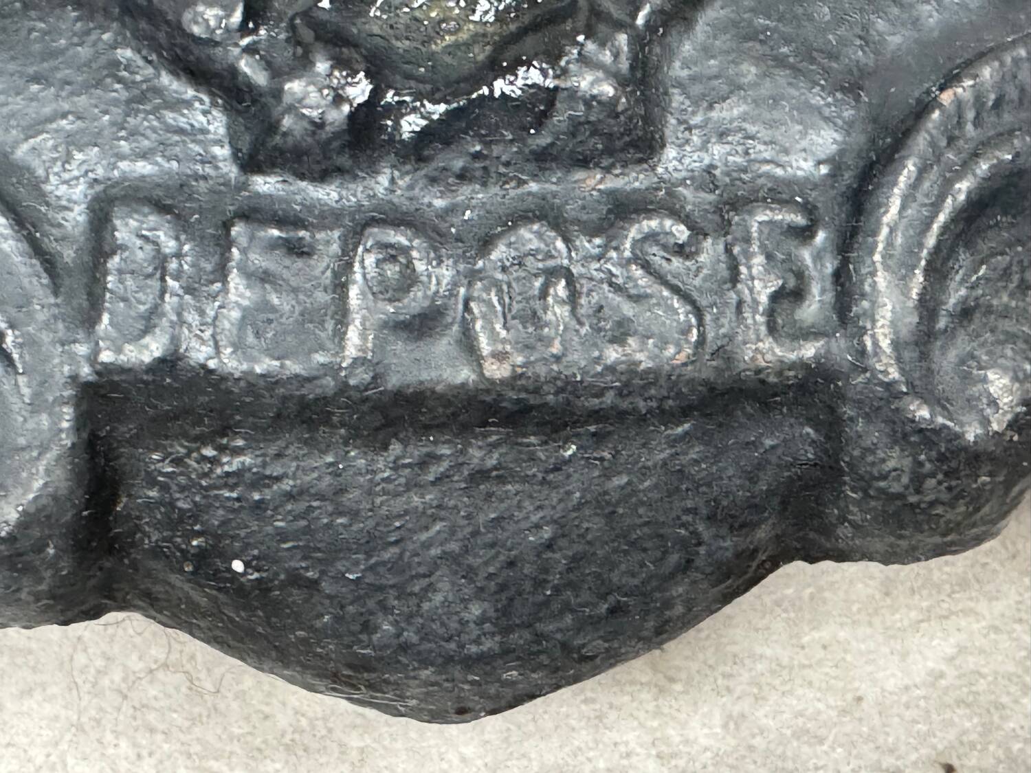 Healing bistro marble and cast iron 19th century