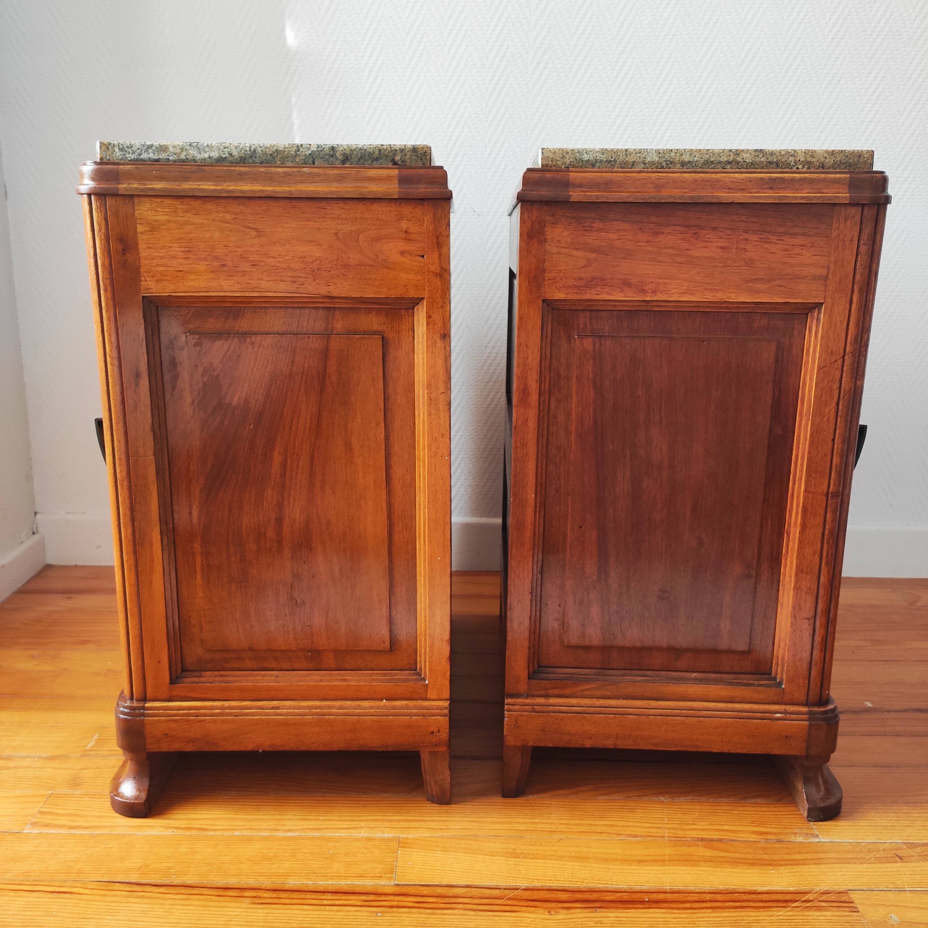 Pair of Art Deco bedside tables in solid blonde walnut – France 1930