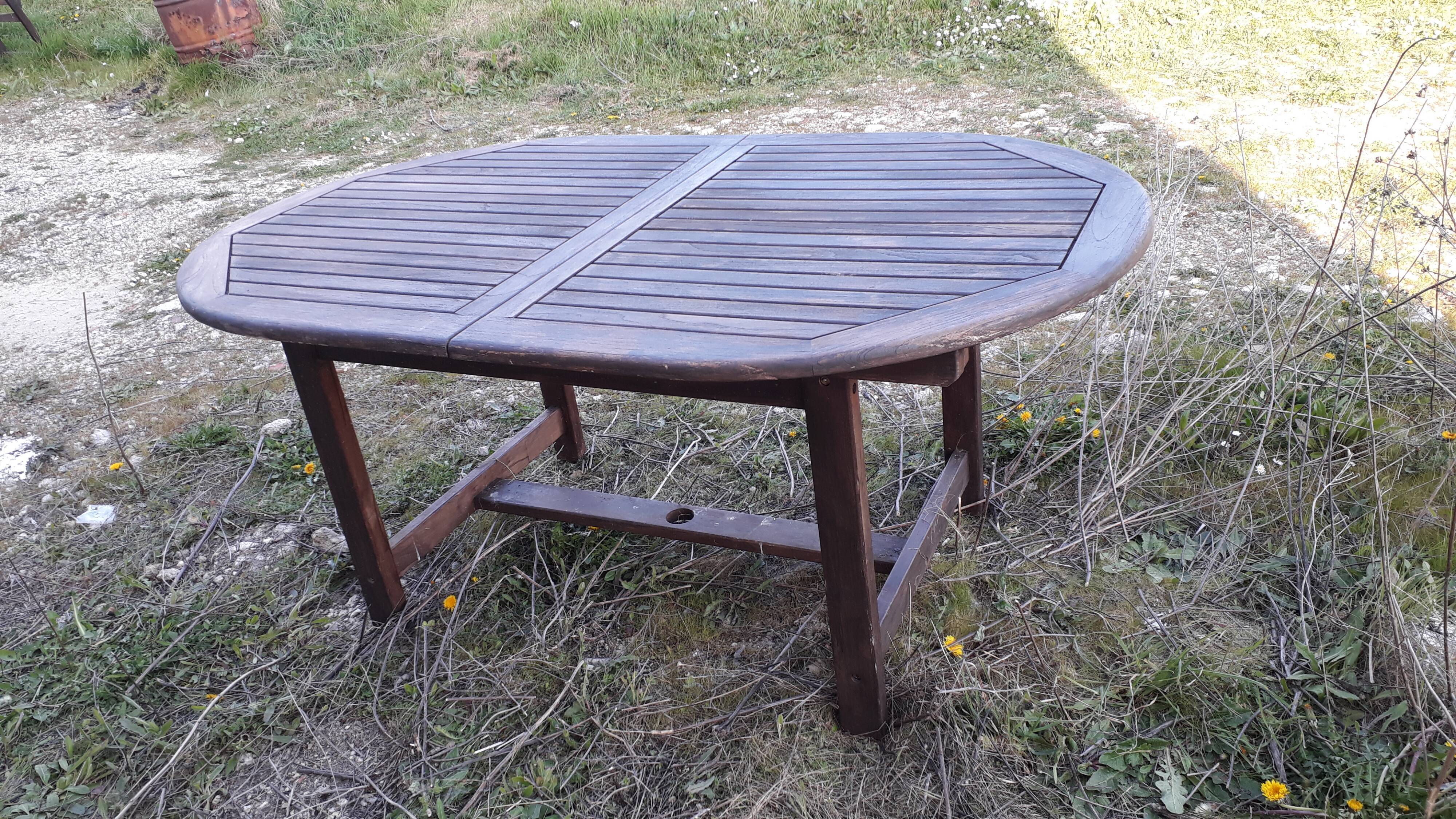 Table et chaises de jardin en teck scandinave Jutlandia disign 1980
