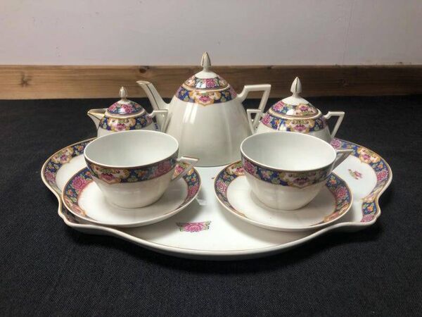 Art Deco Porcelain Tête-à-Tête Set: Boisbertrand Limoges, France