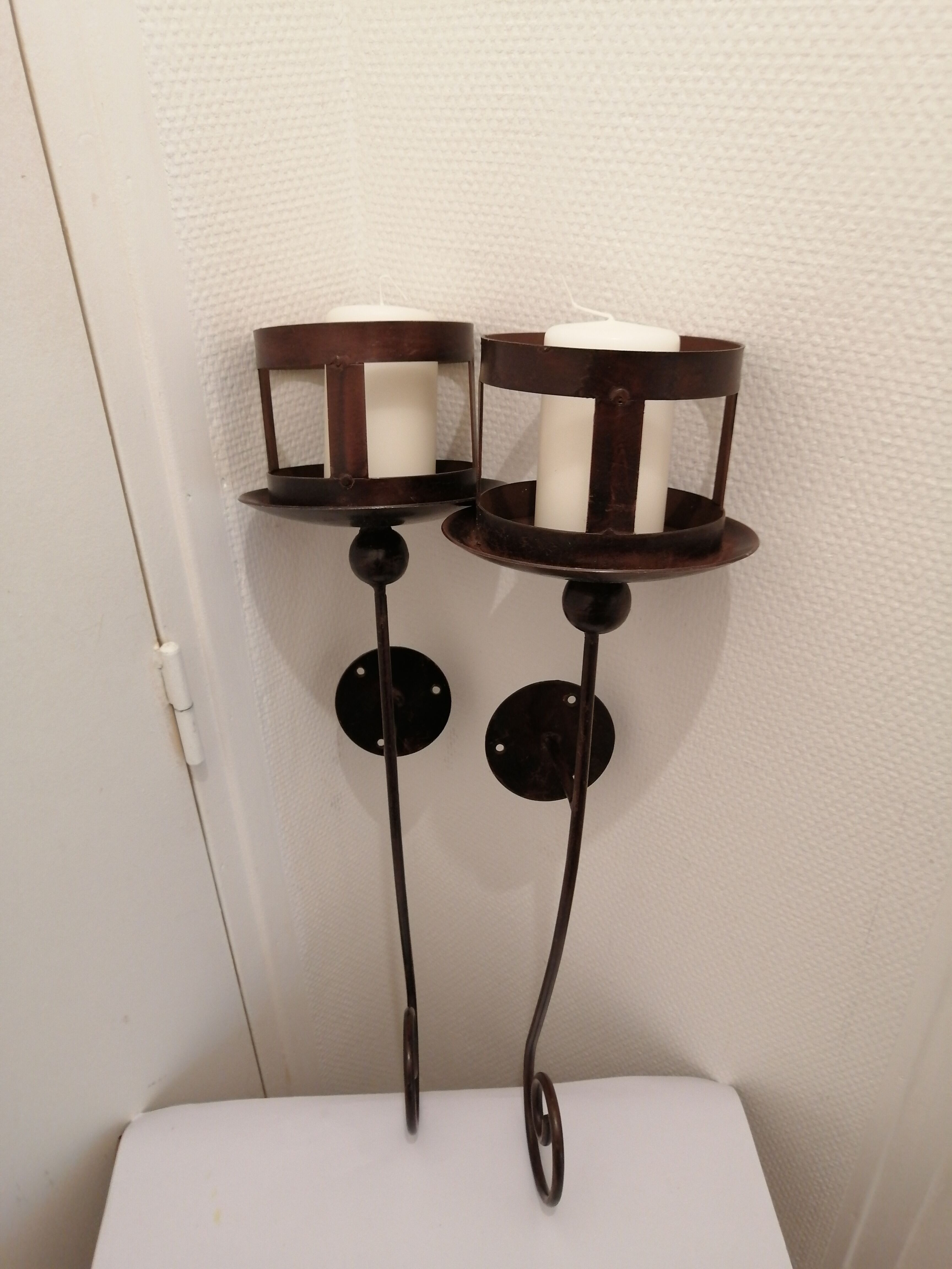 Set two 2 photophores