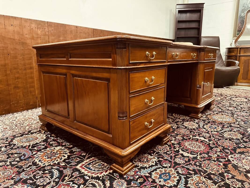 Antique English Desk Partnerdesk