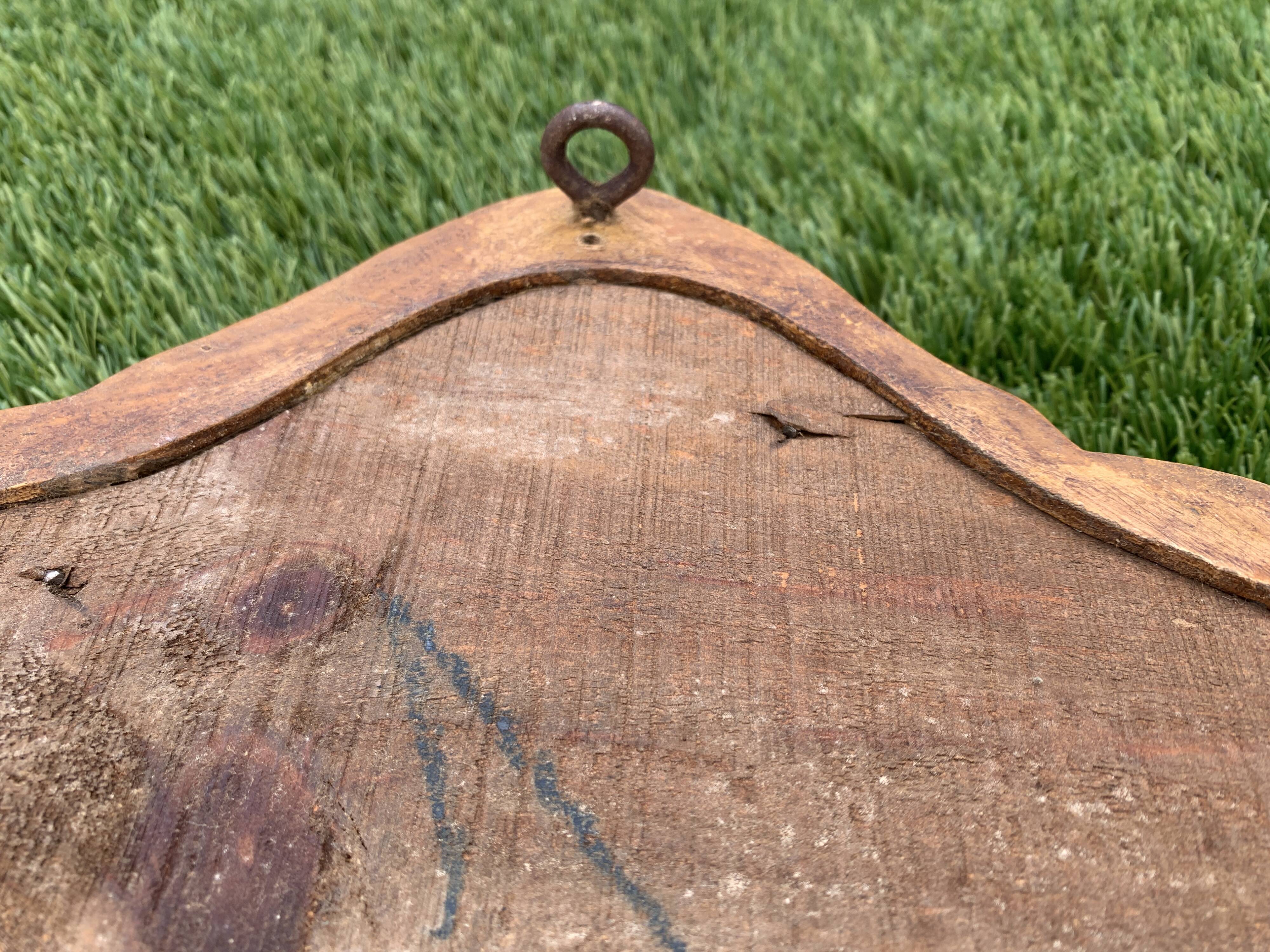Old mirror in carved wood and gilded leaf, Louis XV rocaille style, twentieth century 59x87cm