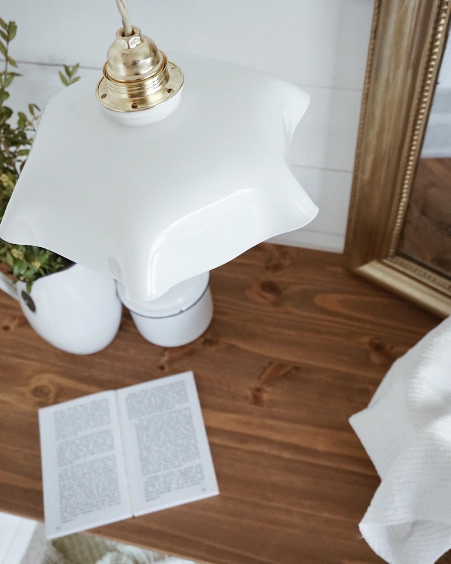 Draped suspension Opaline 🌿 Vintage