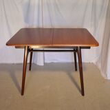 Scandinavian extendable rectangular table