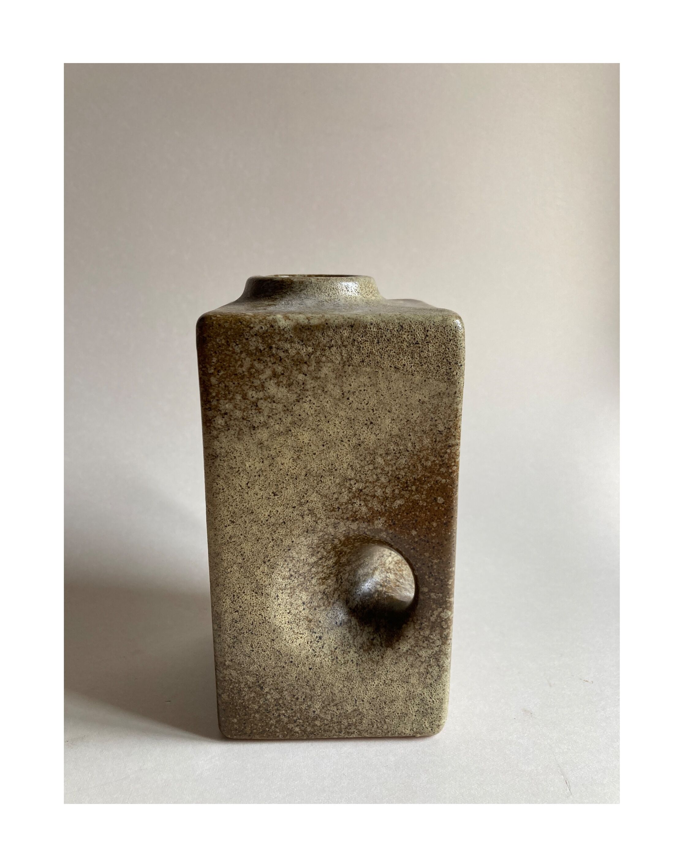 Ceramic vase