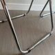 Chaises pliantes vintage chrome / skaï orange Soudexvinyl