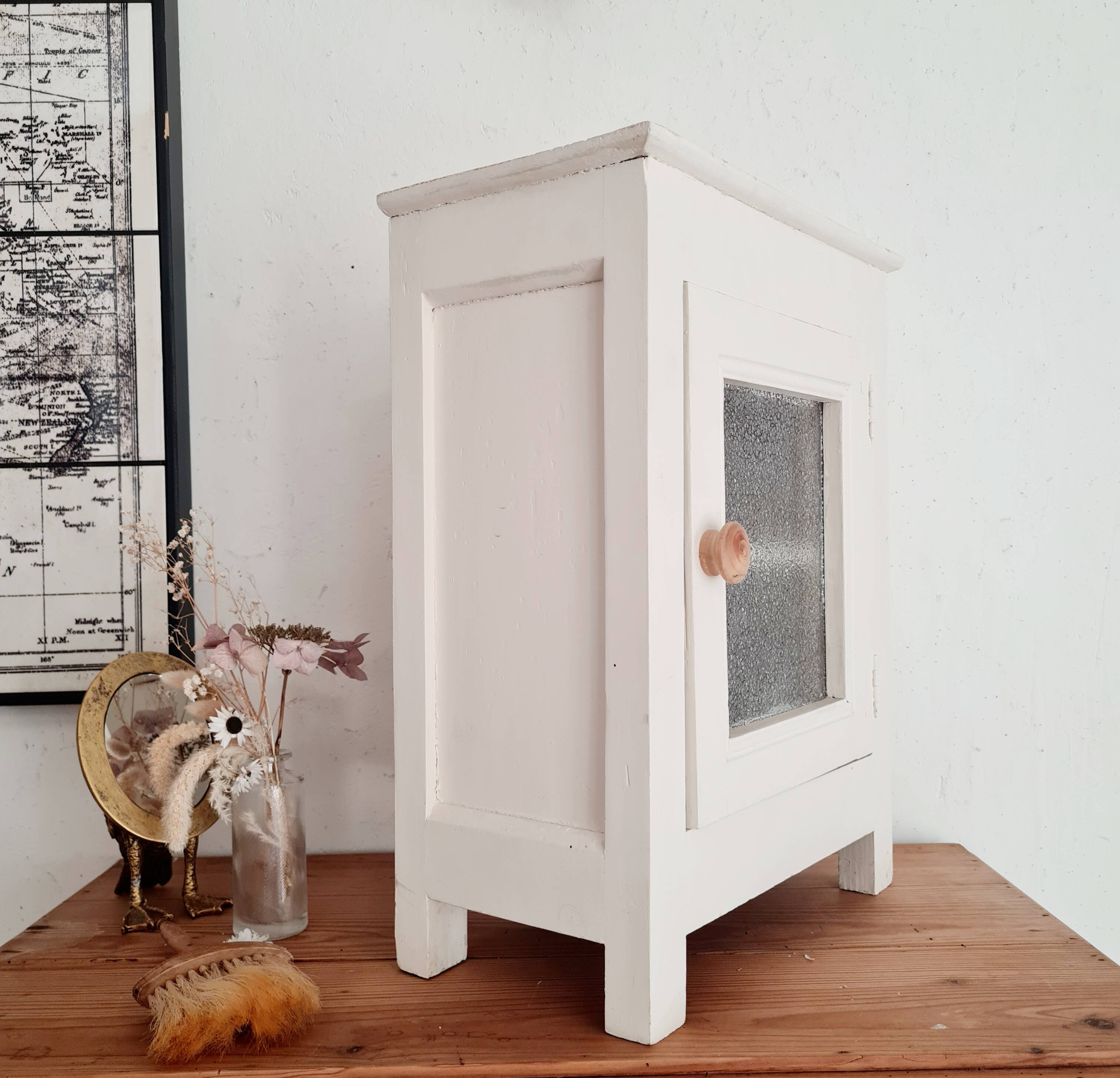 Glass medicine cabinet