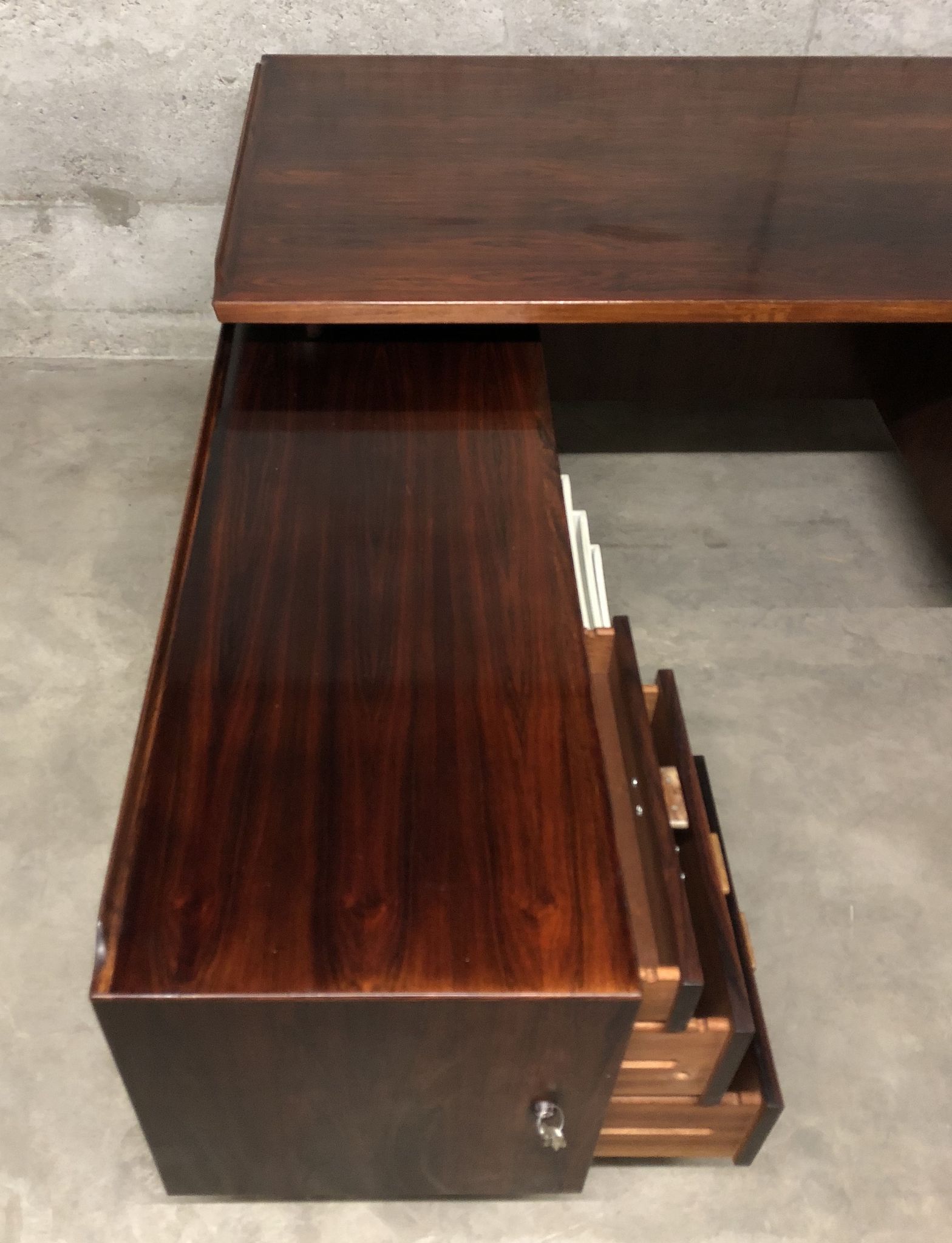 Bureau danois en palissandre par Arne Vodder pour Sibast Møbler