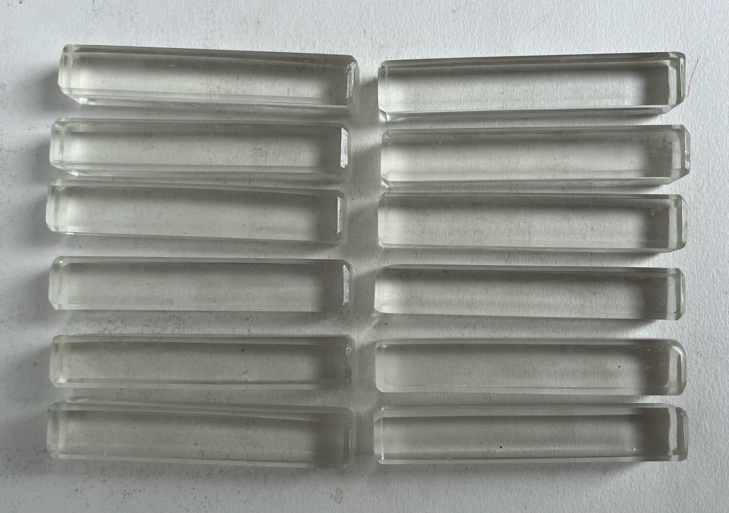 12 glass knife holders