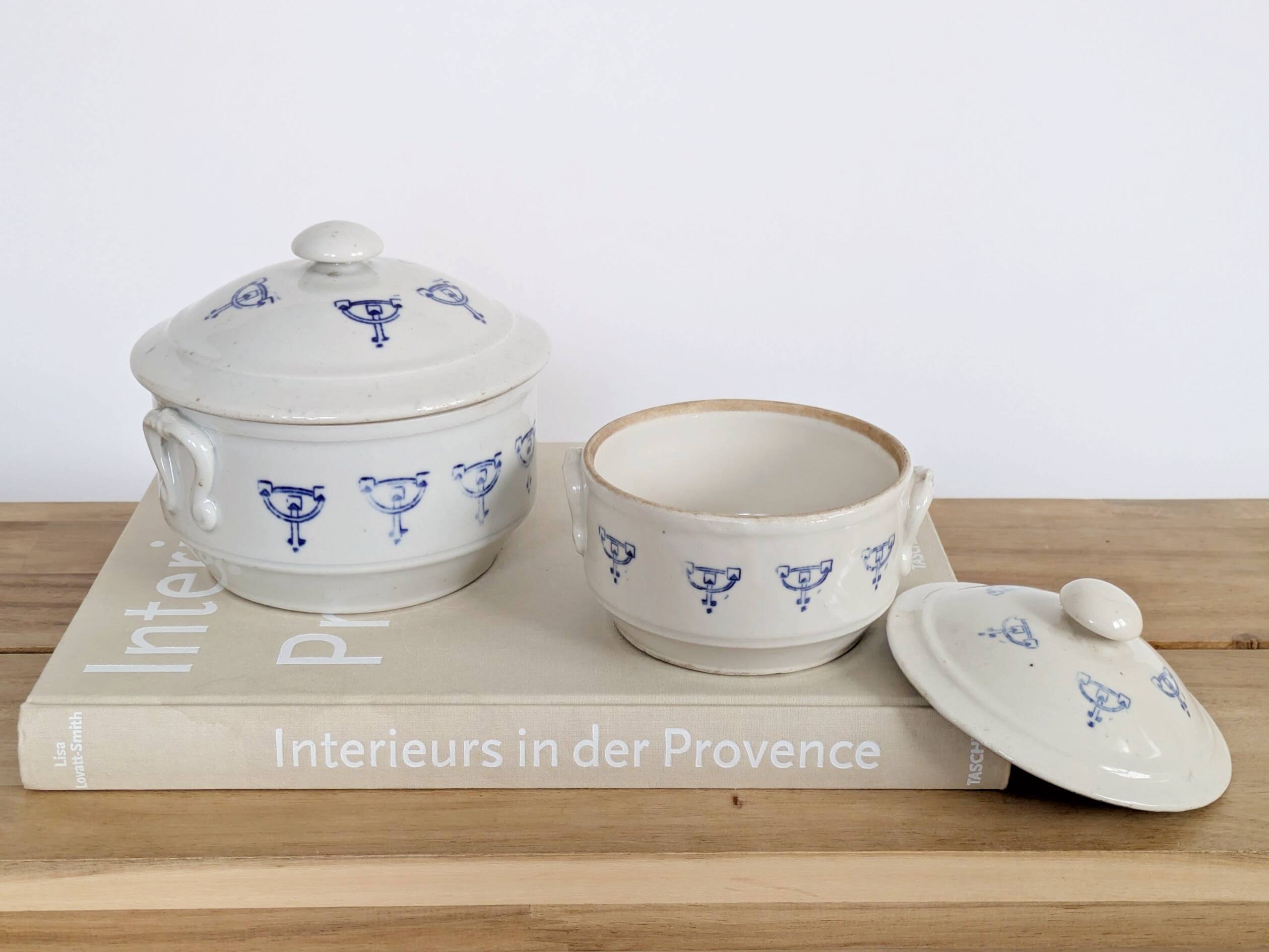 Set of 2 vintage ceramic terrines from Saint-Uze, Art Deco.