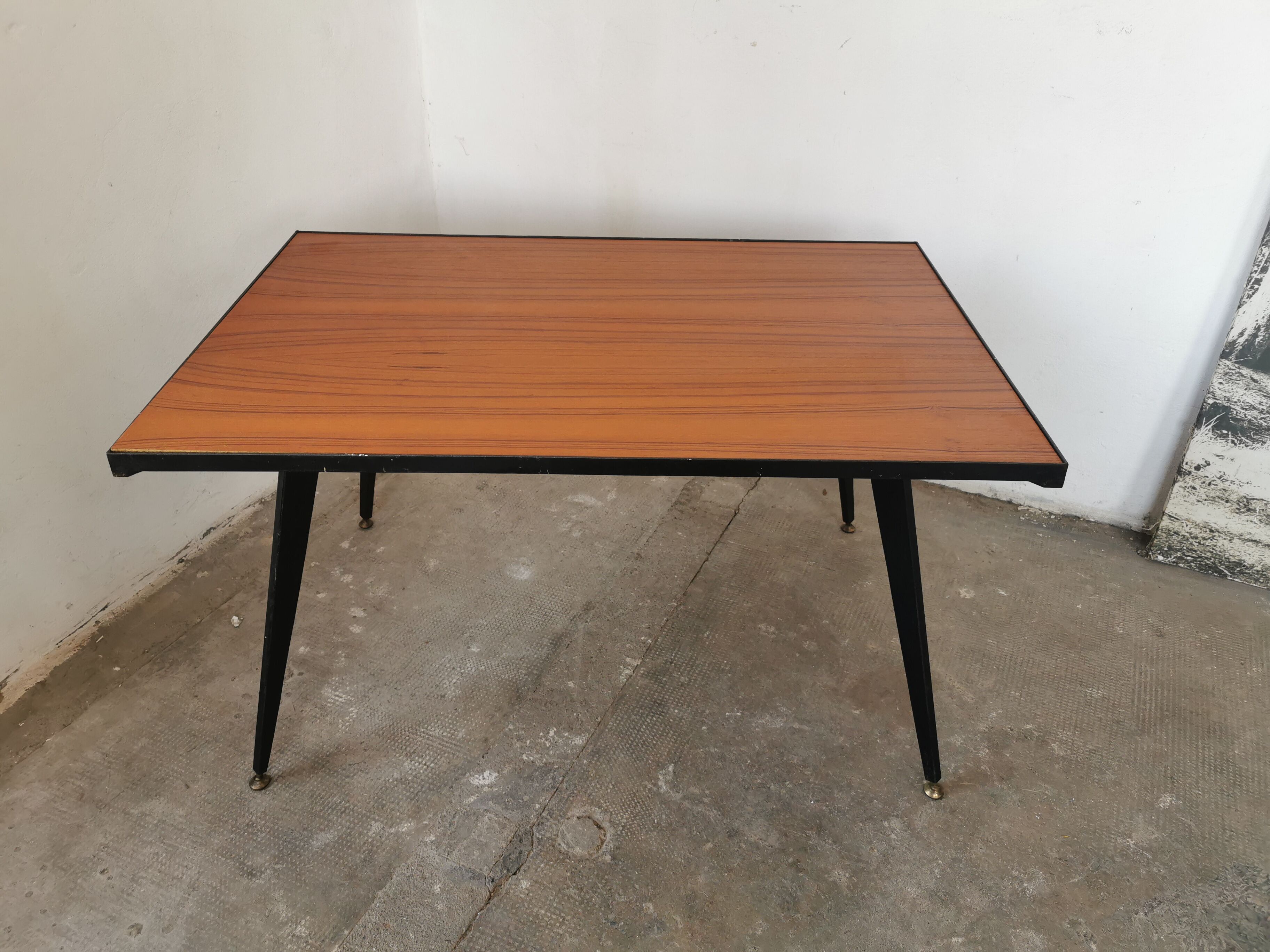 Coffee table mid-century compass legs