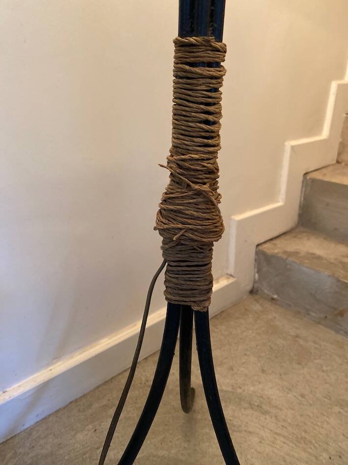 Tripod floor lamp 960