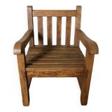 Fauteuil en bois pour enfant