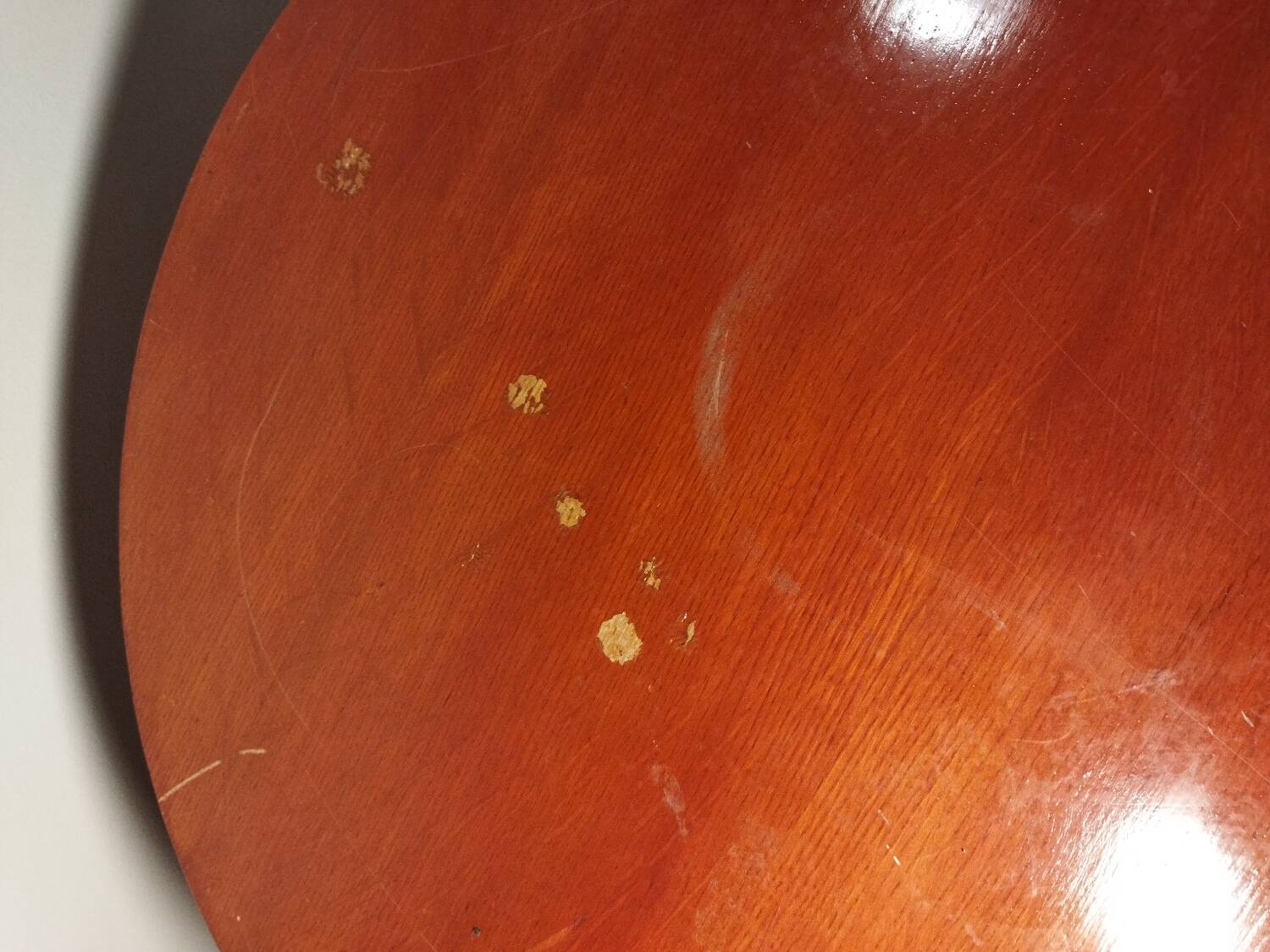 Coffee table with compass legs