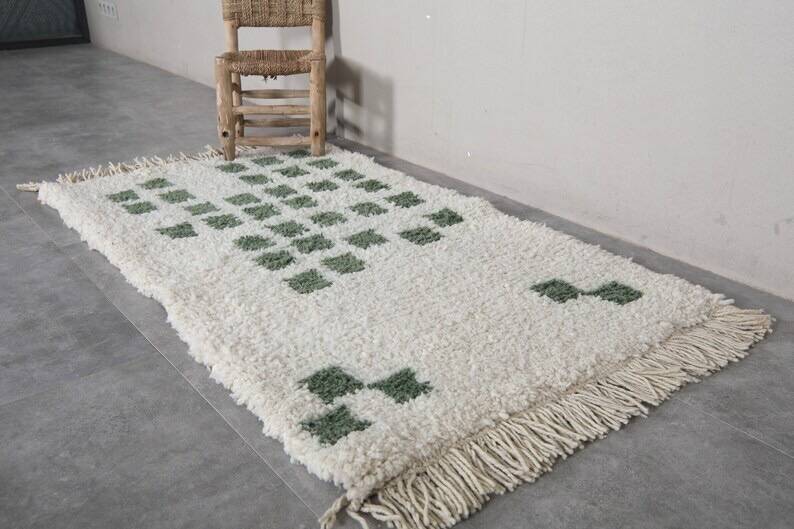 Traditional handmade pure wool rug, size 150 x 250 cm