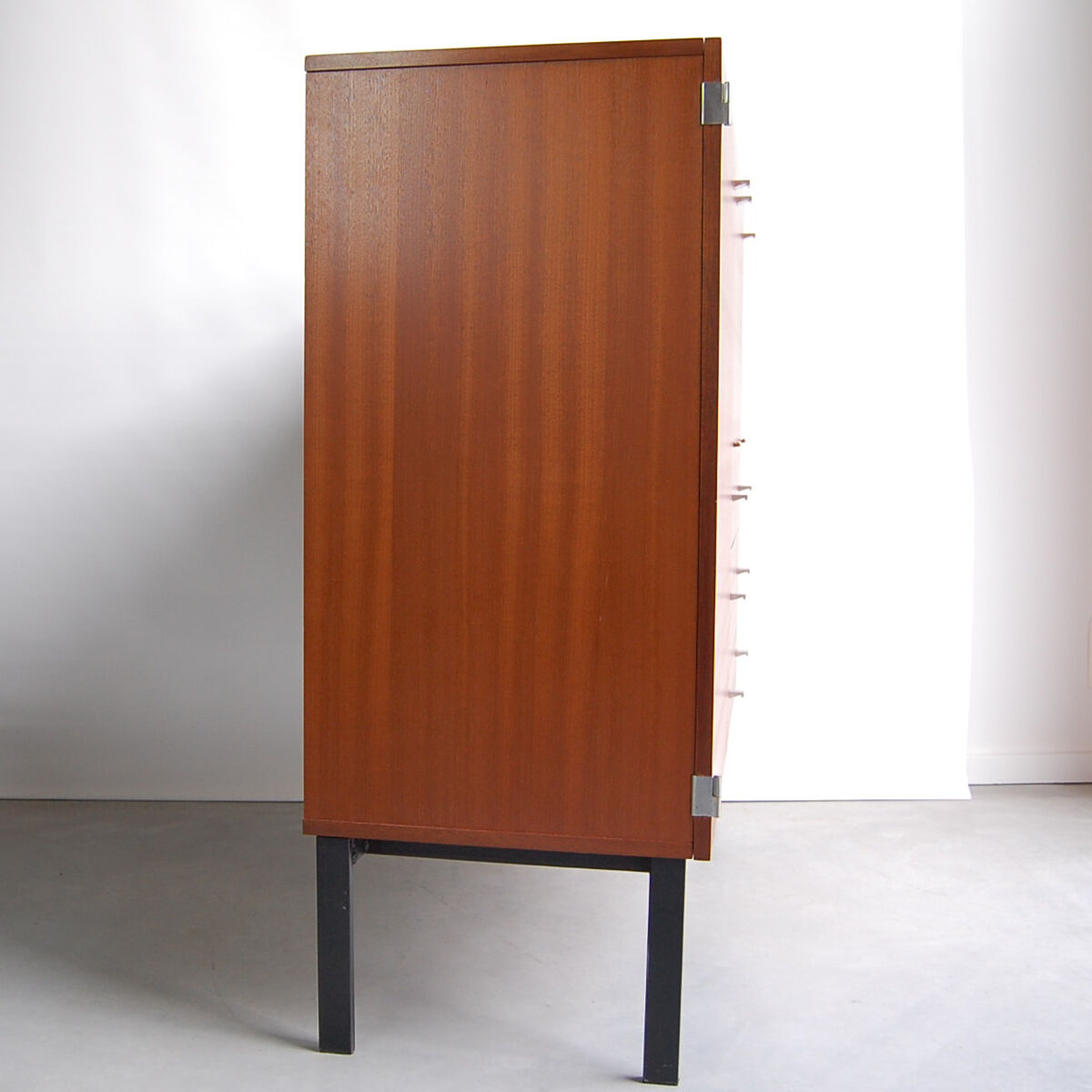 Bar cabinet "1293" by Pierre Guariche for Meurop, 1960