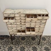 Meuble de métier ancien en bois à 16 tiroirs