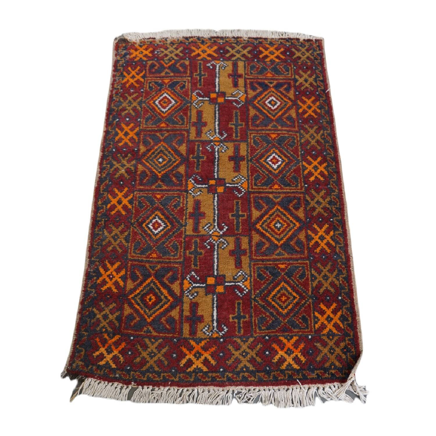 Antique oriental rug featuring orange details 135x81cm