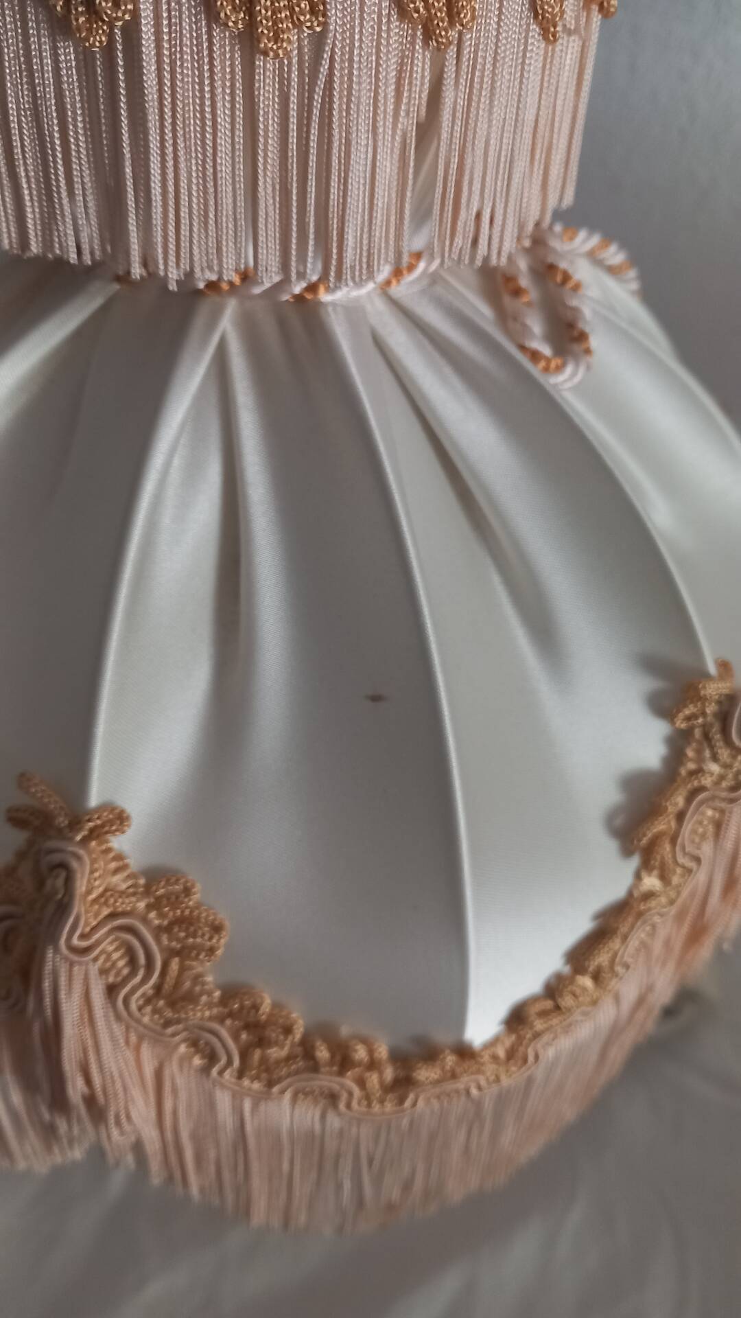 Pair of vintage alabaster lamps in Boudoir style – Fringed lampshade