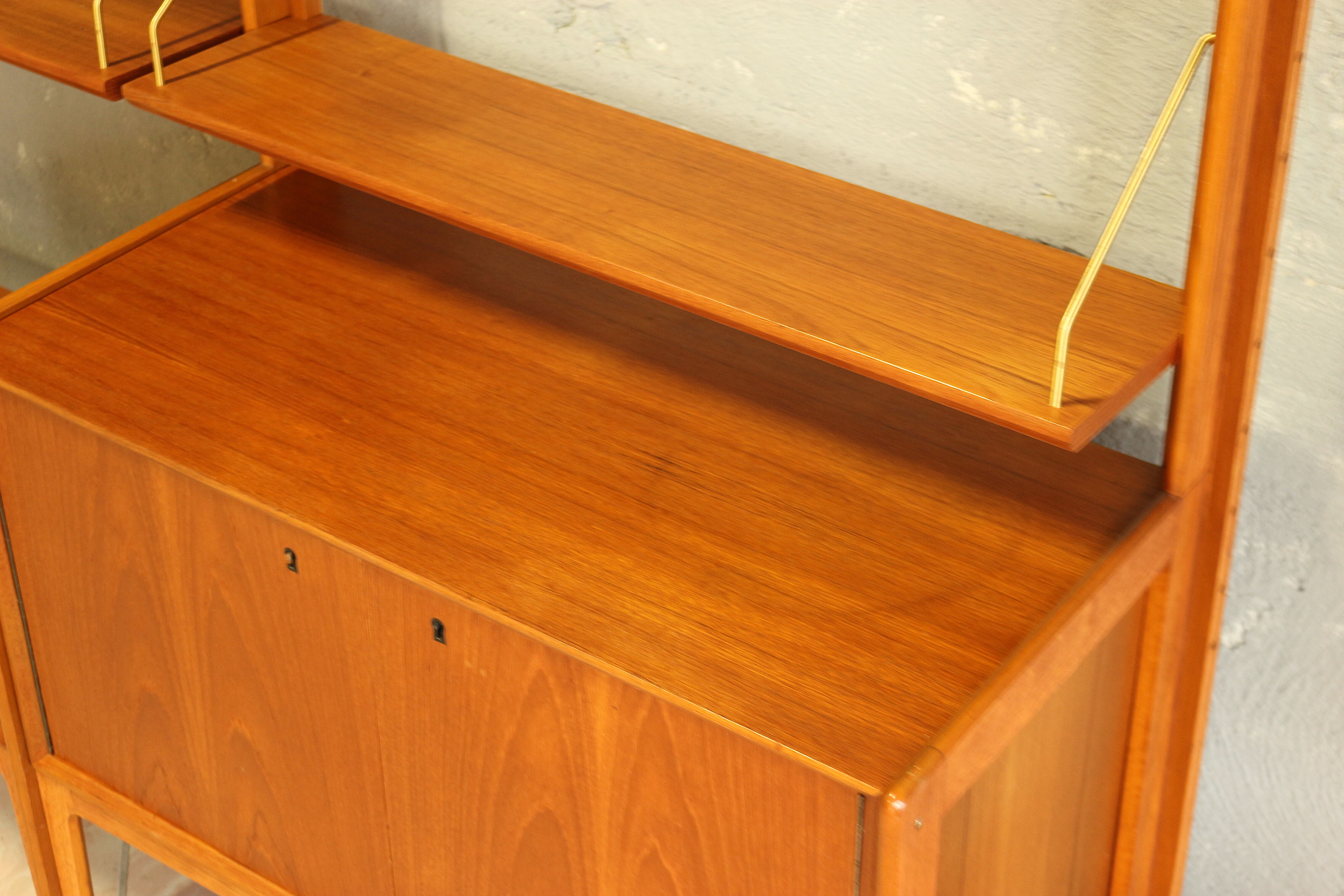 Mid Century Gustav Bahus bookcase, 1960