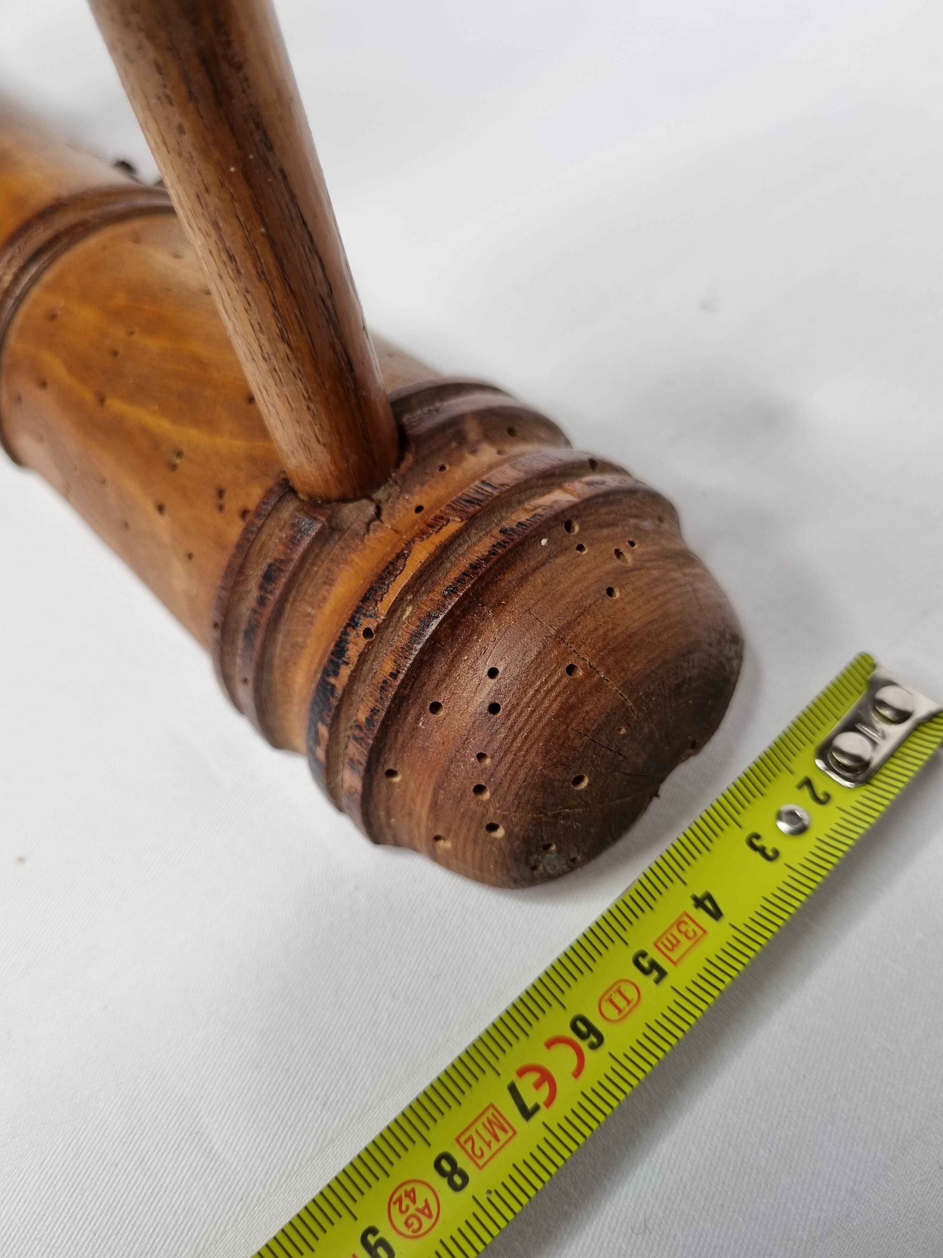 Ancien portemanteau rustique en bois tourné à l'imitation du bambou 1900, 5 patères