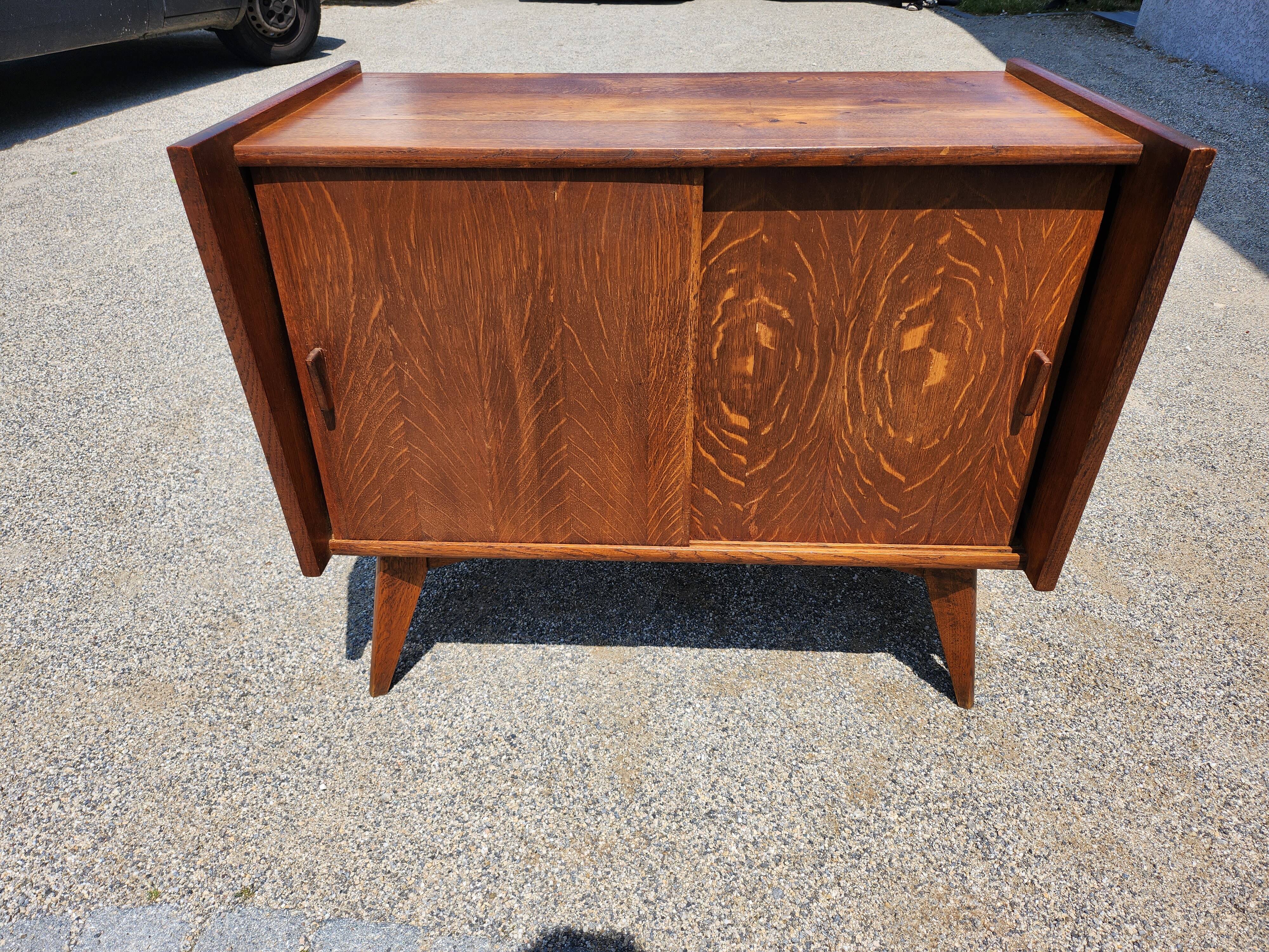 Bar furniture vintage compass