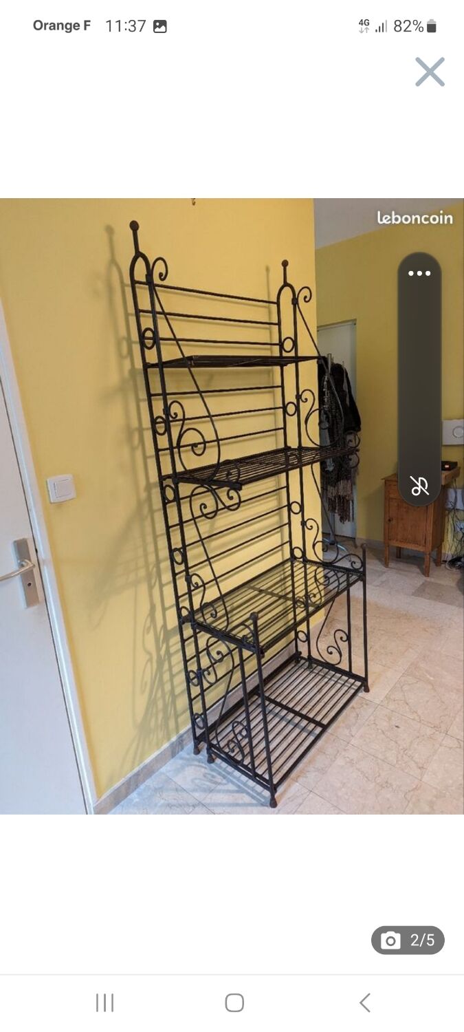 Wrought iron baker's shelf