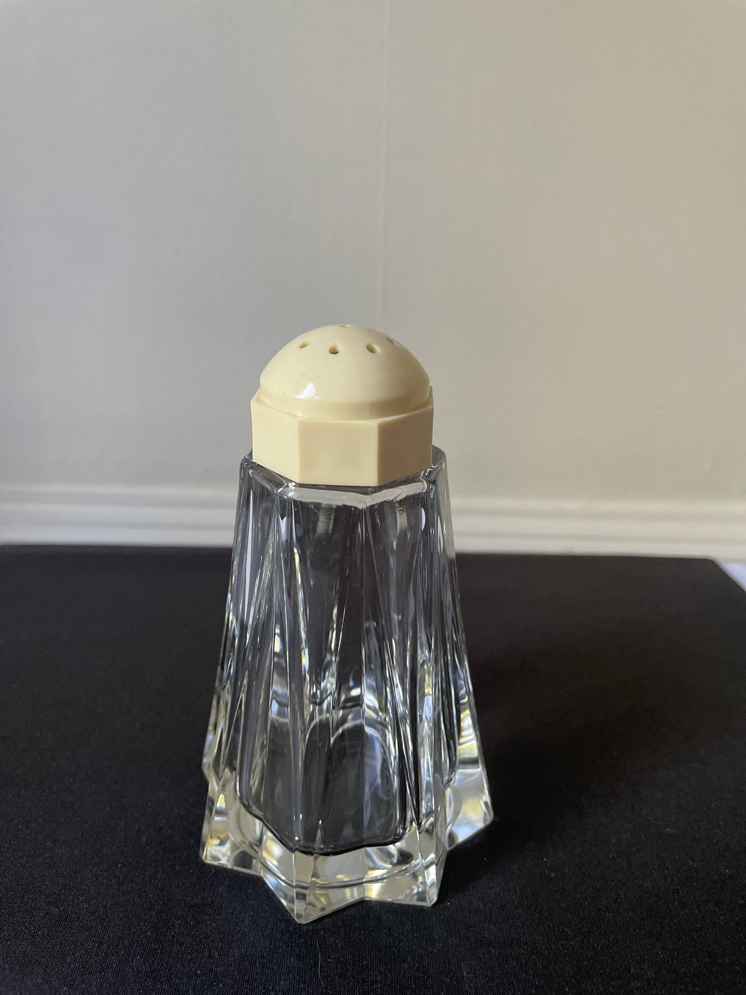 Saupoudreuse cristal de Bohème