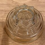 Set of 4 glasses of golden border champagne