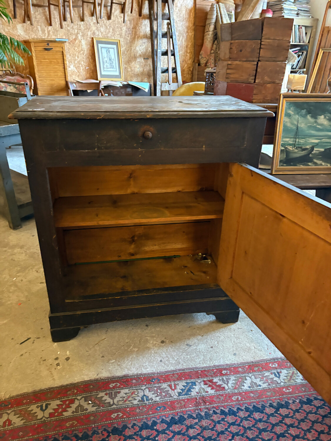 Small jam cupboard type furniture