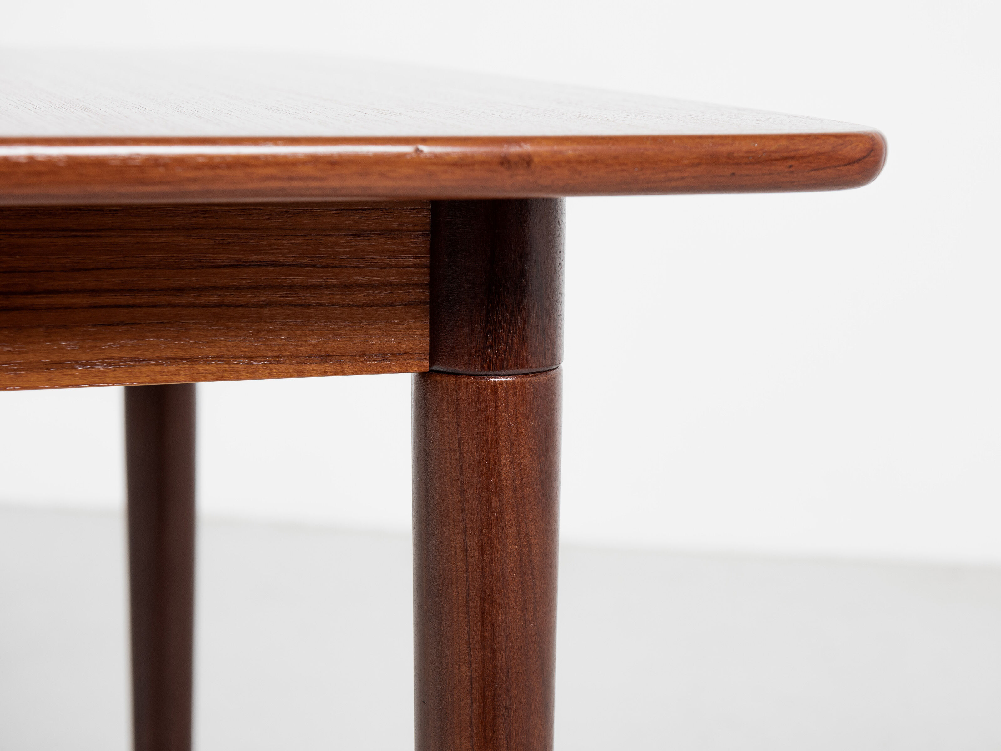 Midcentury extendable dining table in teak by Alf Aarseth for Gustav Bahus 1960s