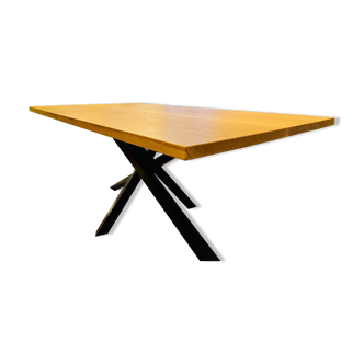 Table en chêne avec pieds mikado sur mesures 180x100