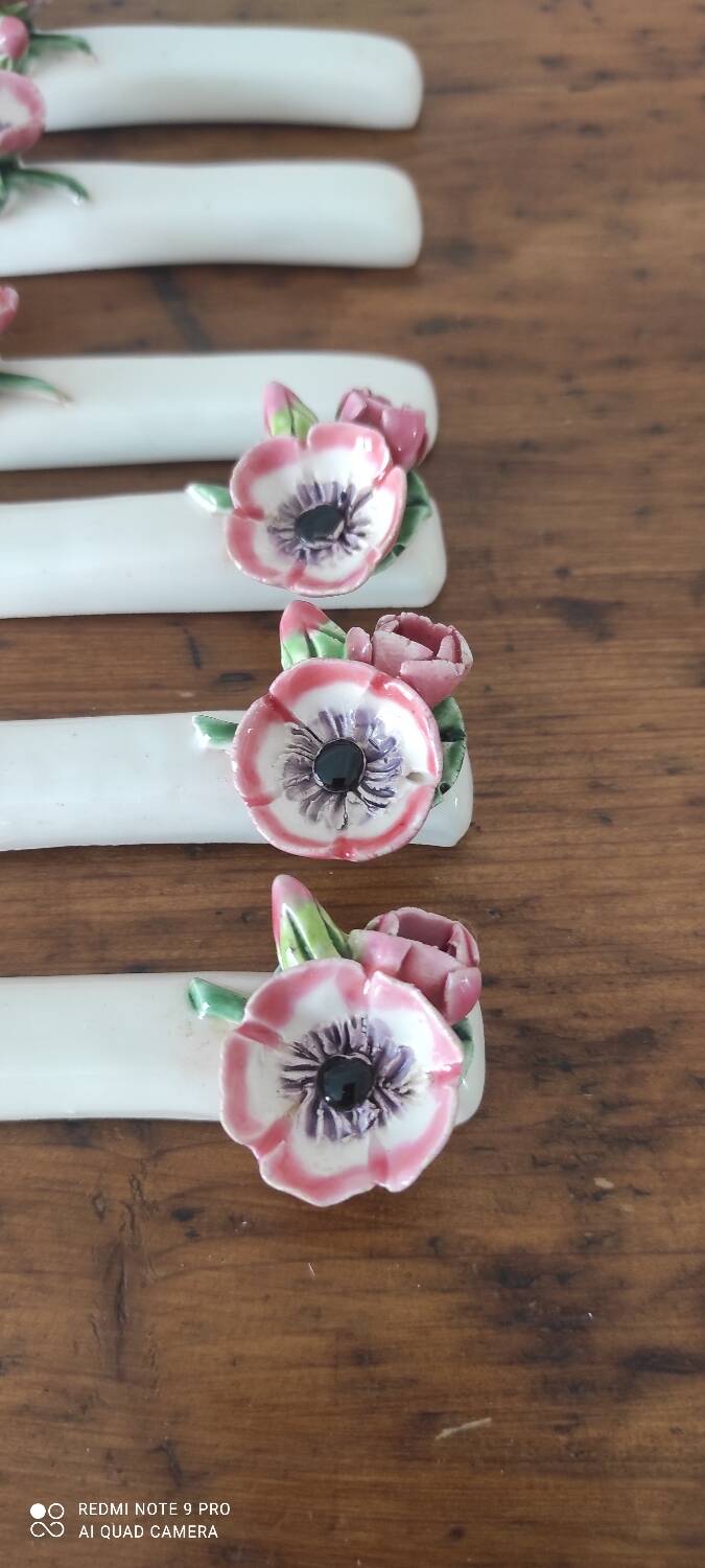 Flower Knife Holders