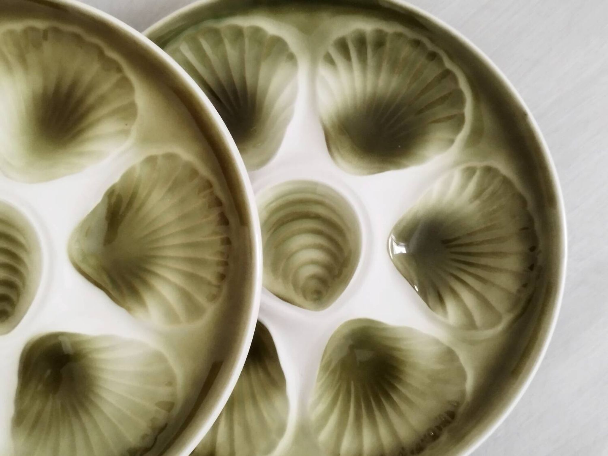Plates Oysters Shellfish Earthenware Moulin des Loups Orchies