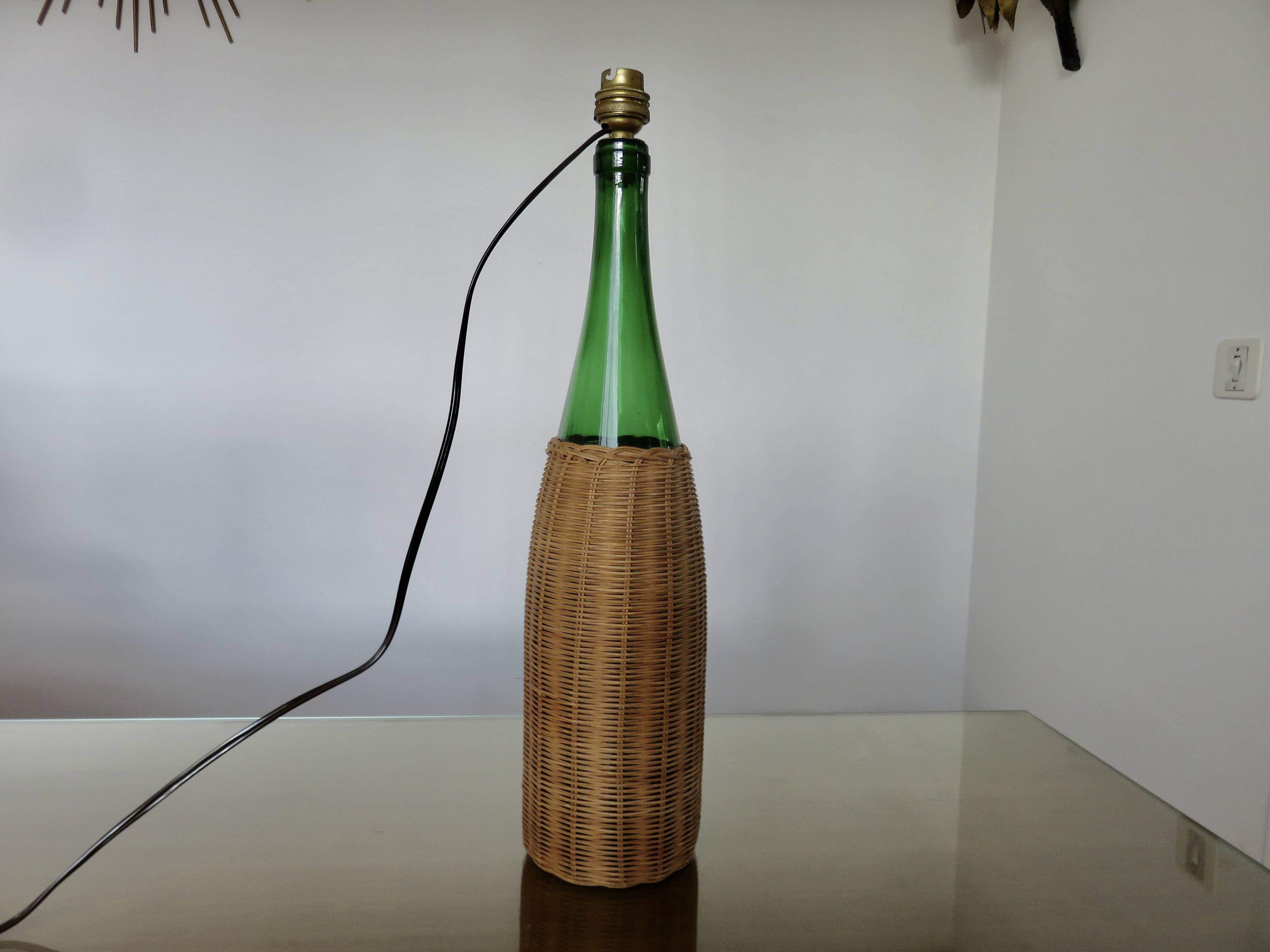 Rattan and glass "bottle" lamp from the 60s and 70s